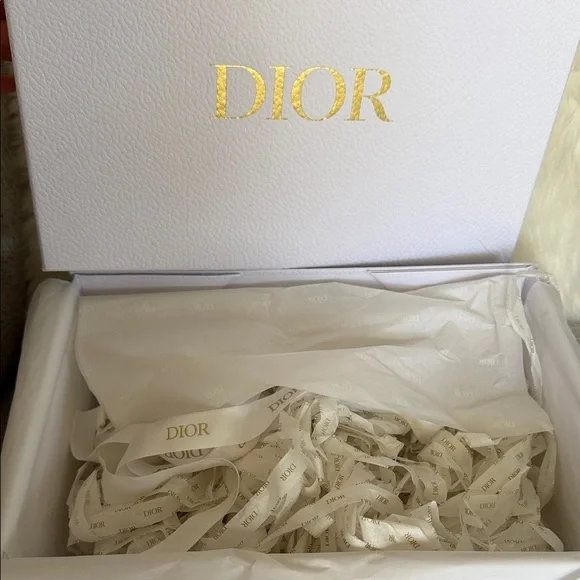 Dior Drawstring Pouch Duo with authentic gift box - Picture 4 of 5